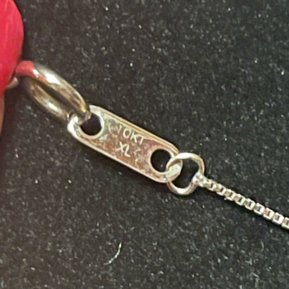10k white gold necklace - Picture 12 of 14